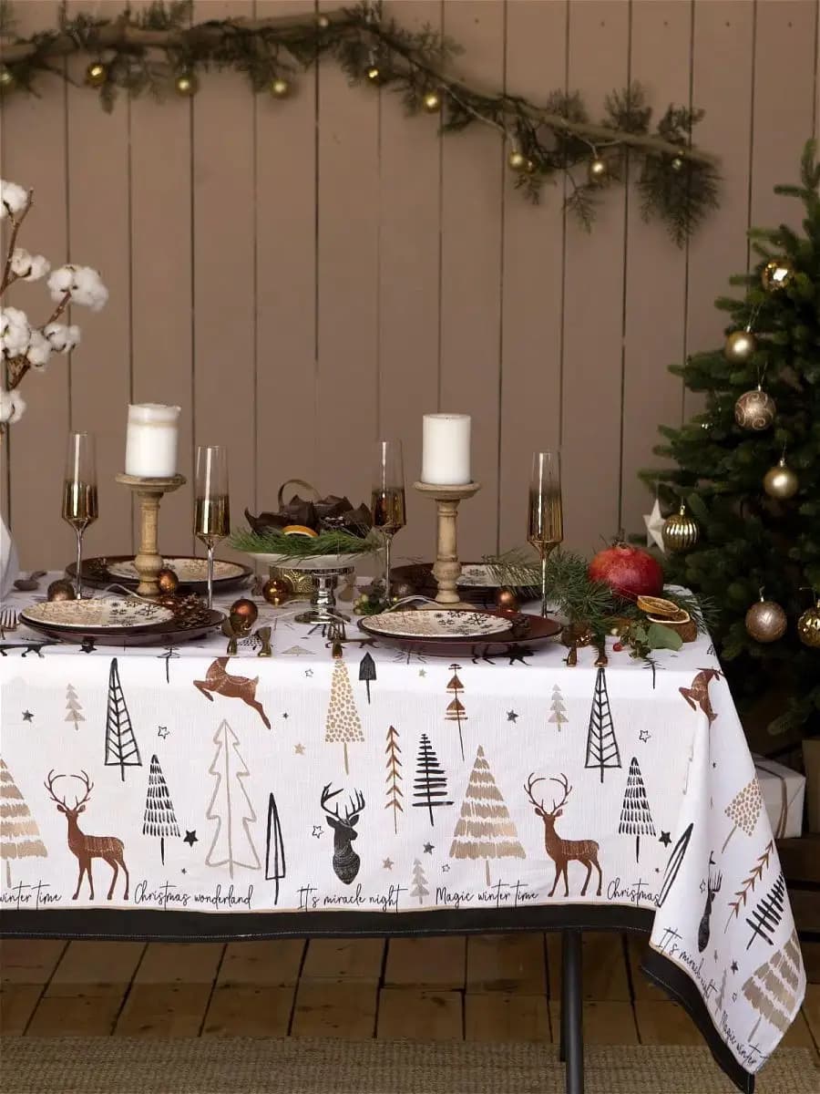 Скатерть 146*110 см для стола новогодняя