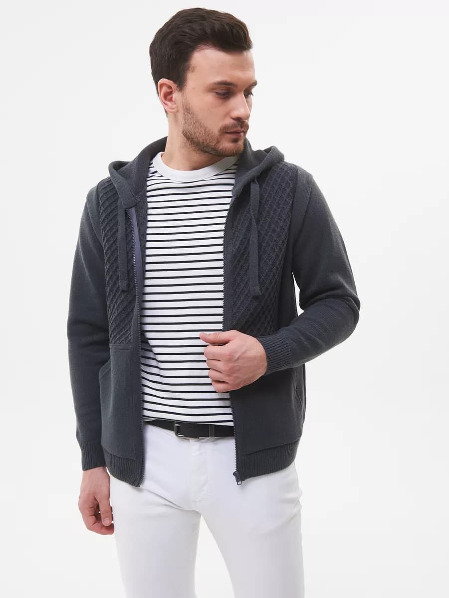 Толстовка с капюшоном на молнии