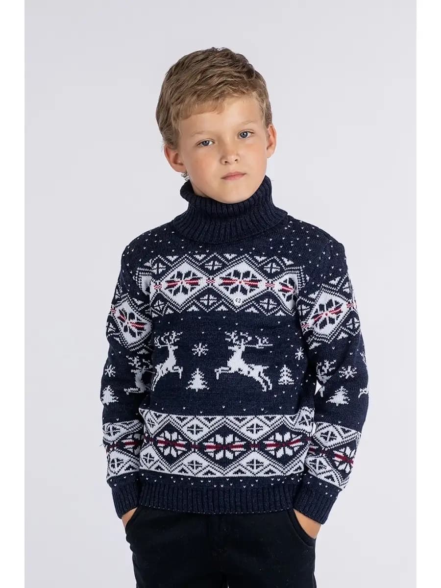 Свитер с оленями для мальчика Новогодний