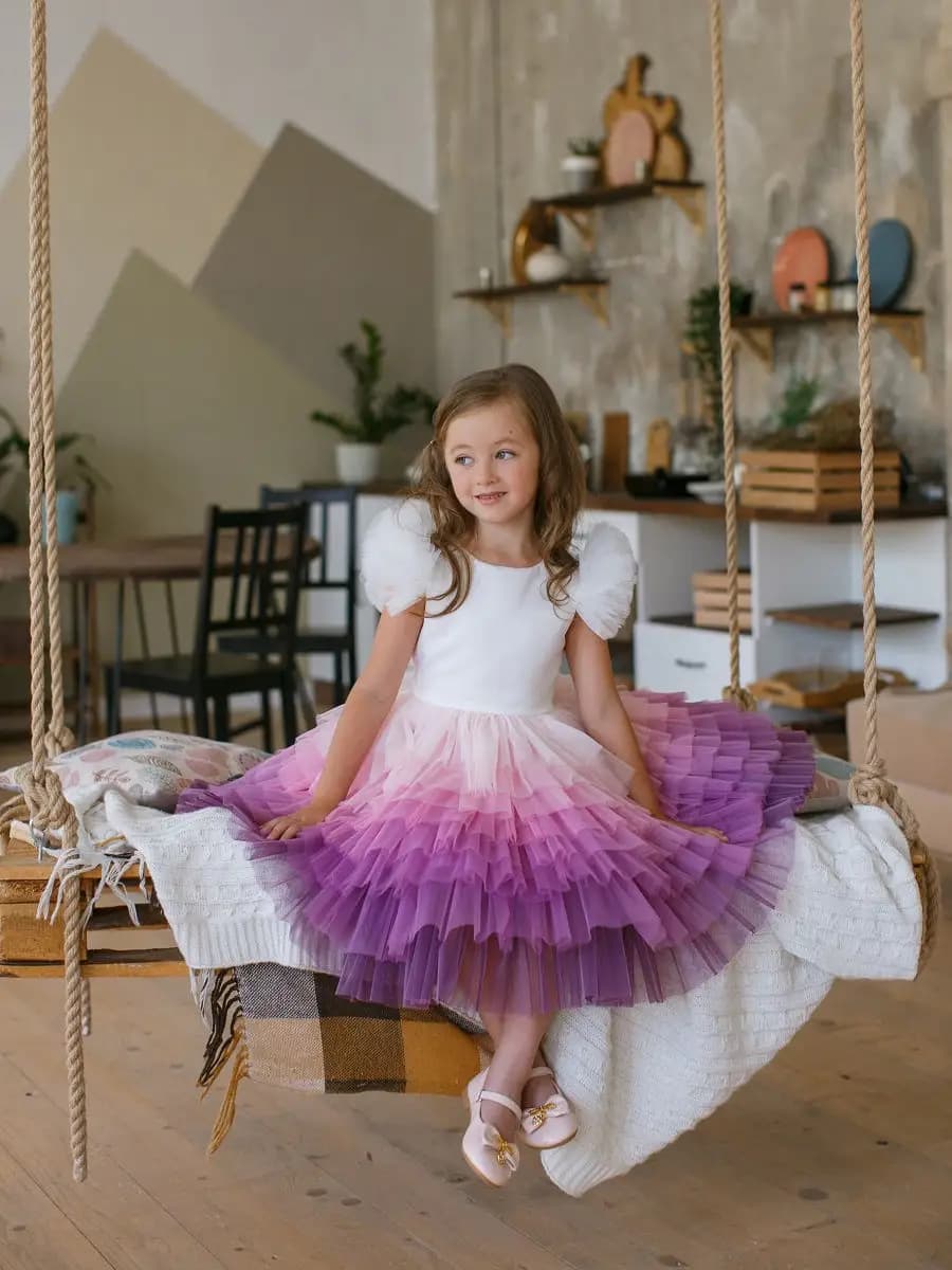 Платье праздничное