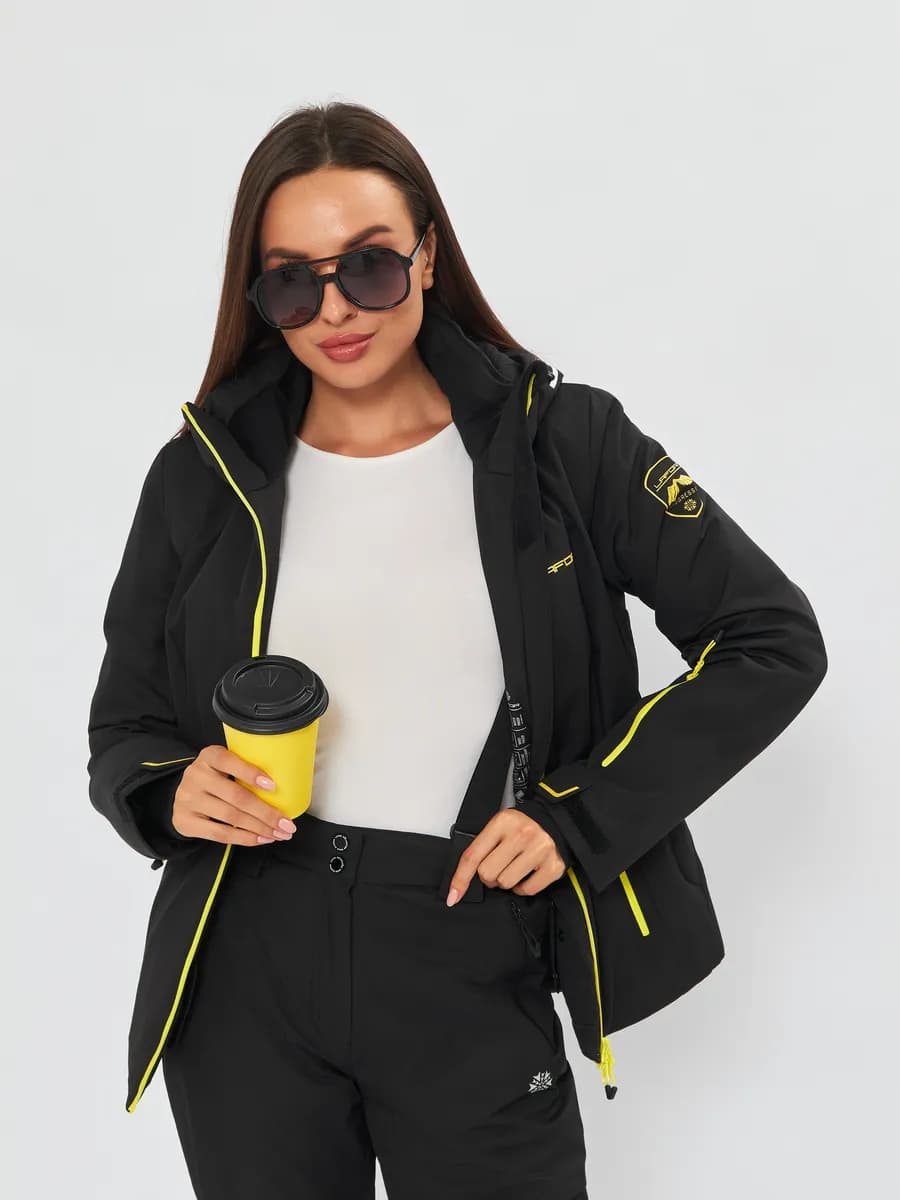 Куртка горнолыжная