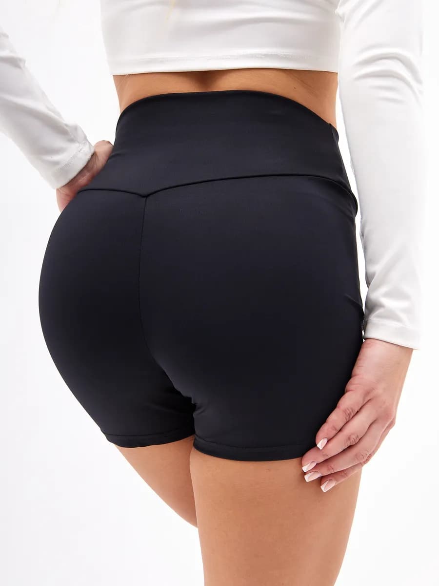 Шорты спортивные женские