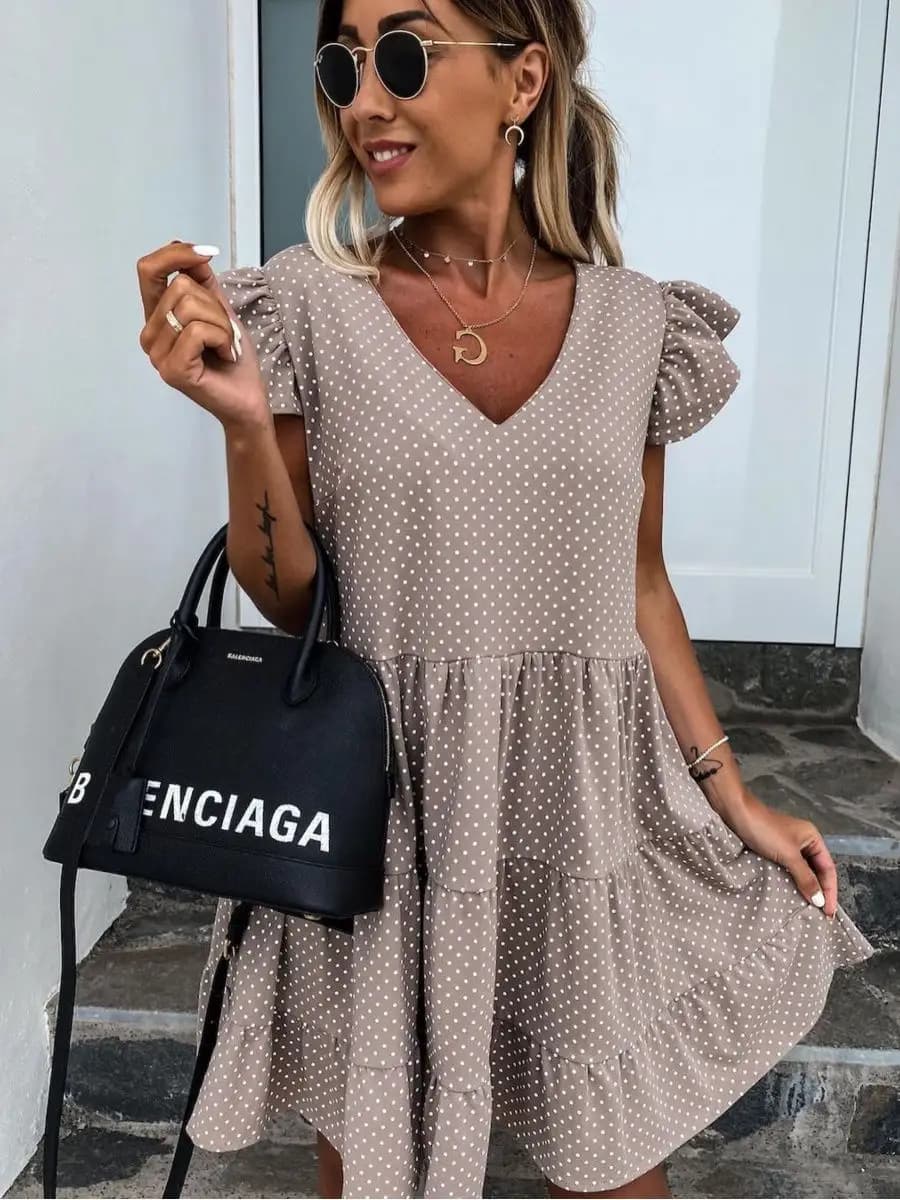 Платье вечернее нарядное с рюшами