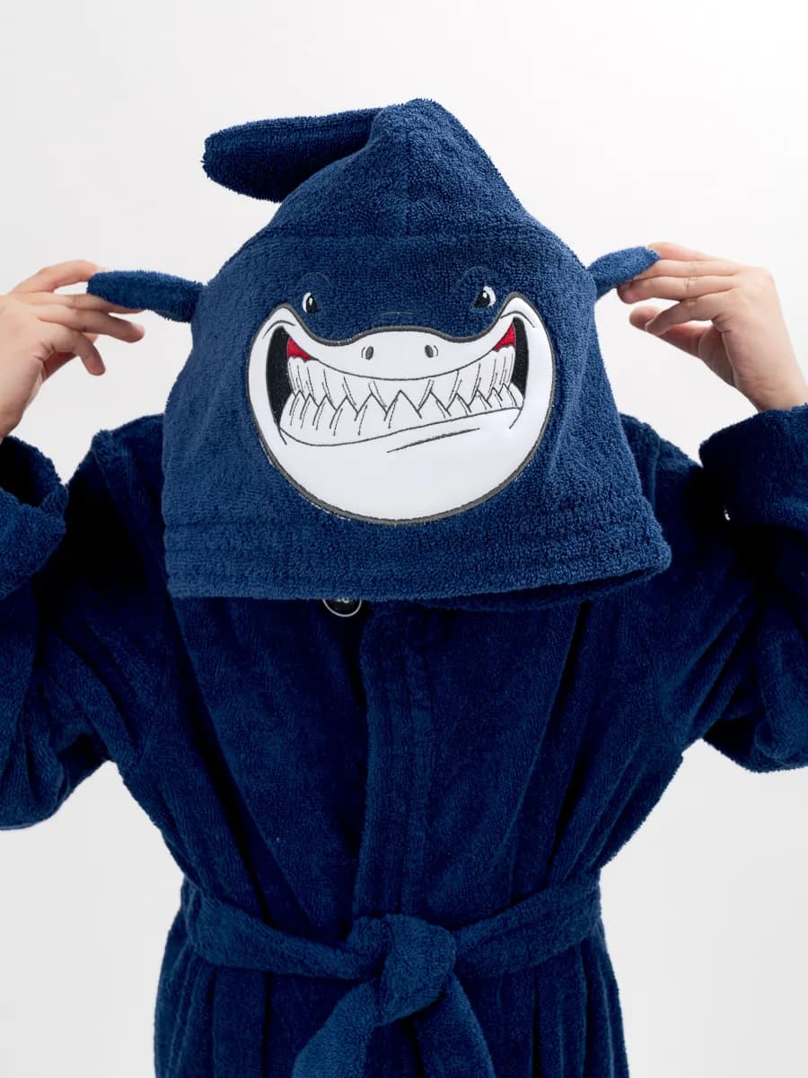 Халат махровый с капюшоном Акула