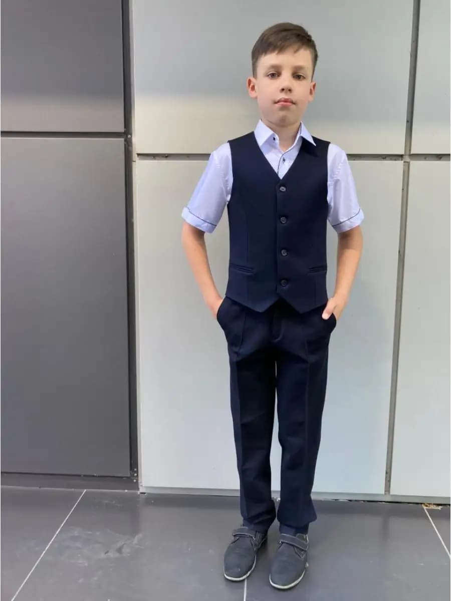 Жилет школьный классический повседневный