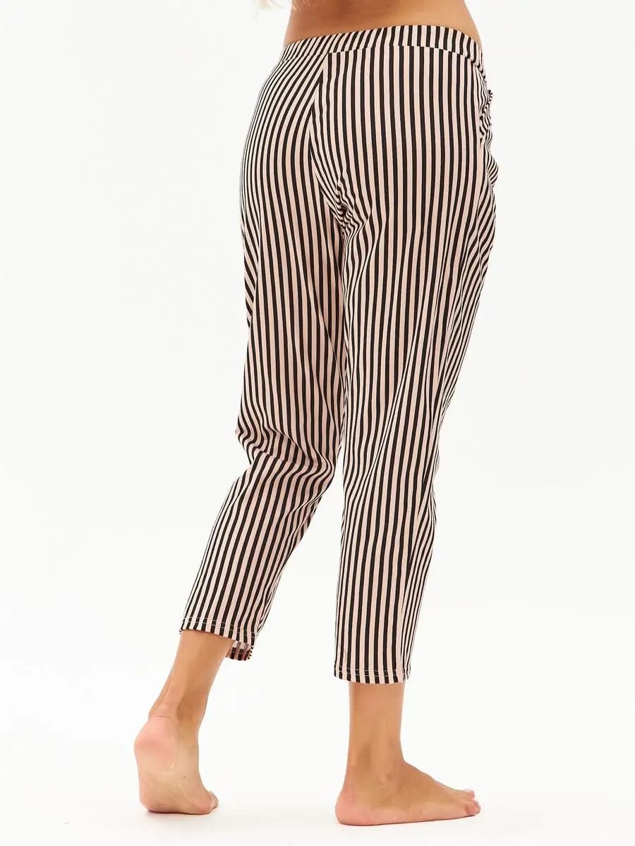 Брюки женские домашние укороченные 7 8 на резинке