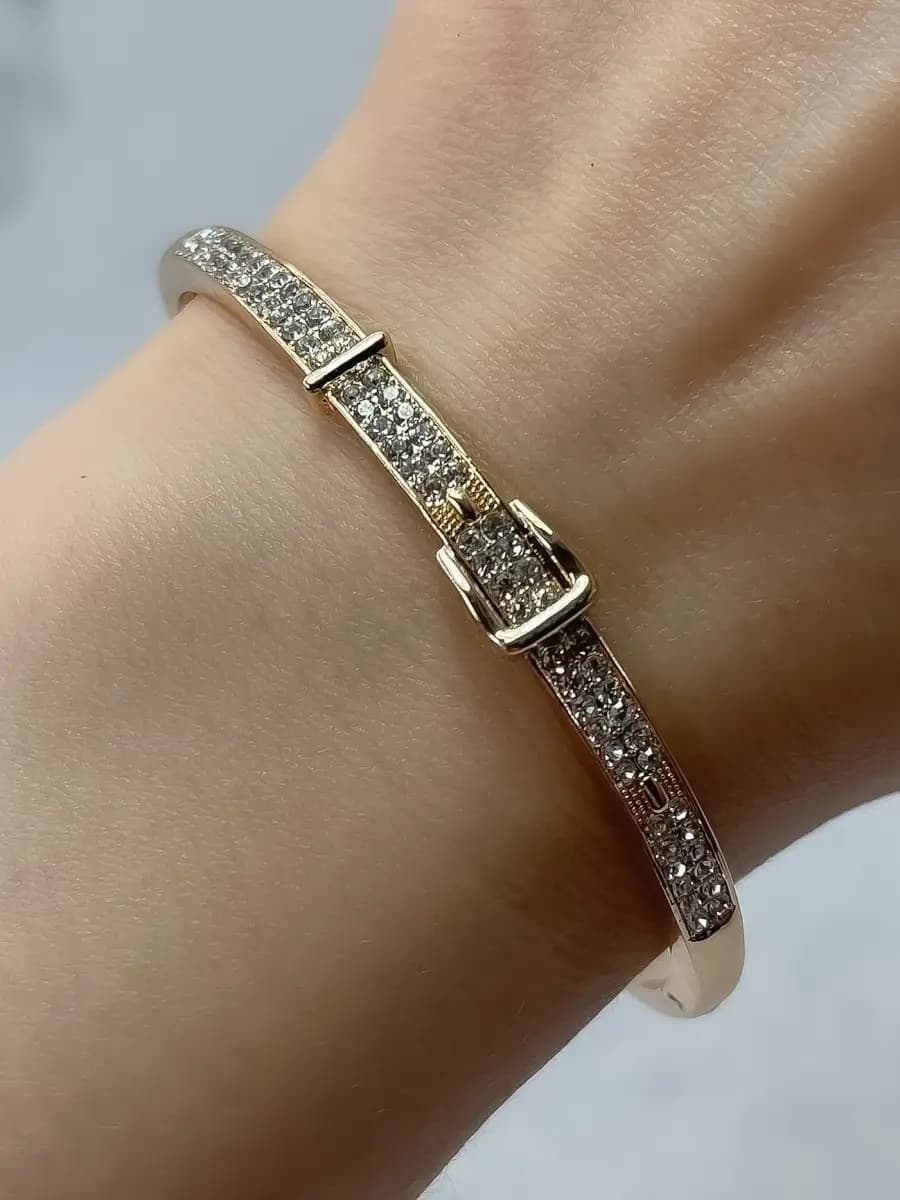 Браслет на руку жесткий круглый