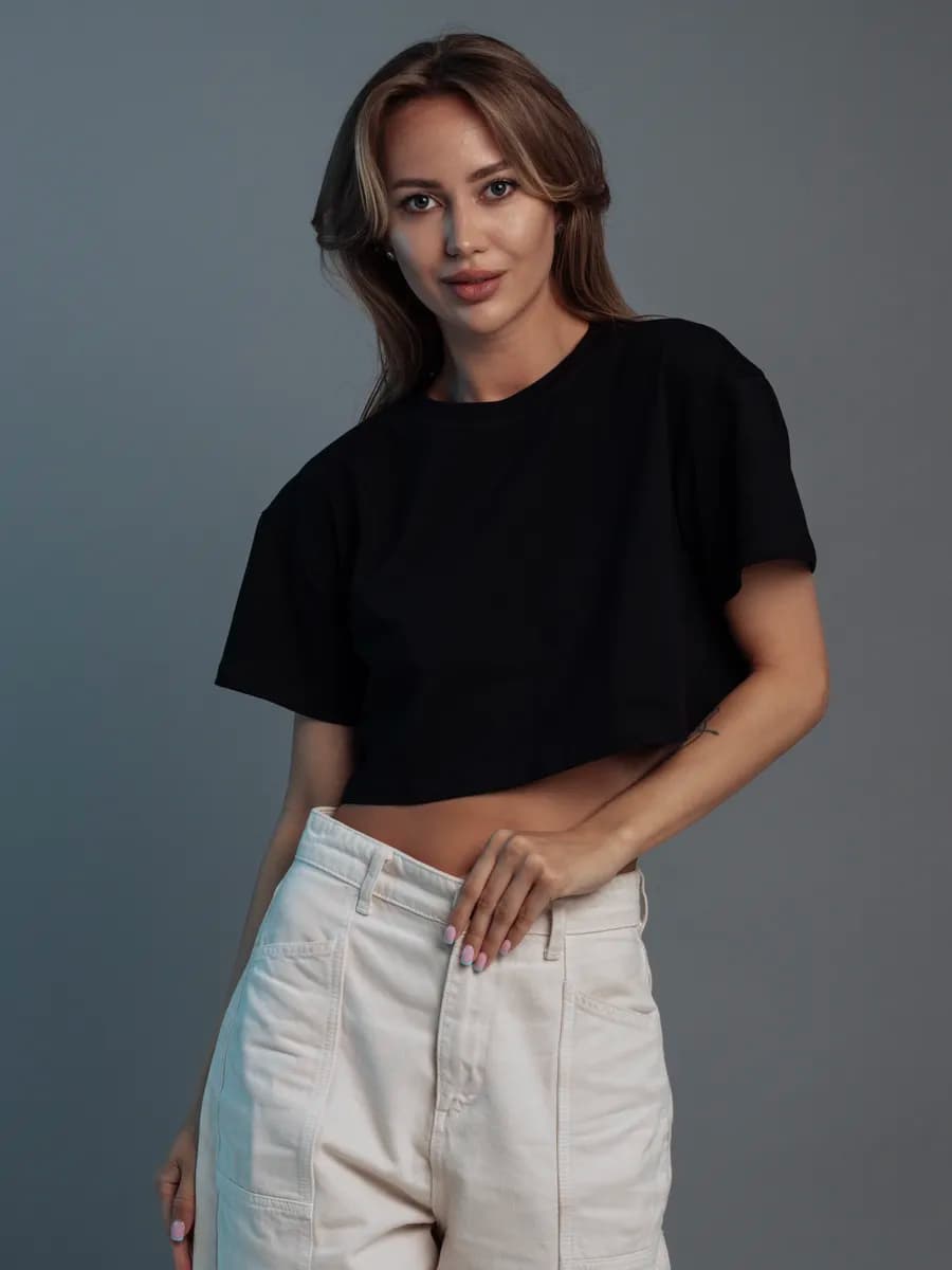 Футболка укороченная женская