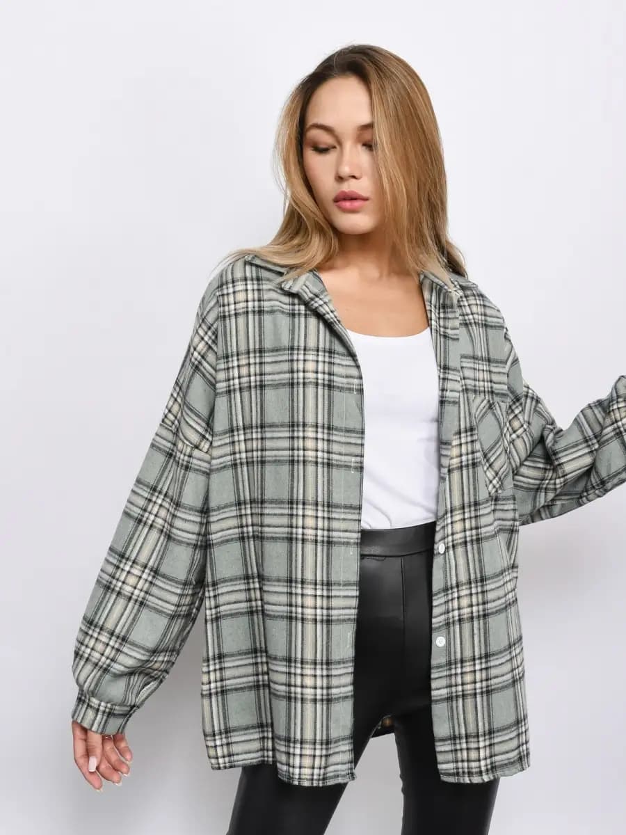 Рубашка в клетку оверсайз