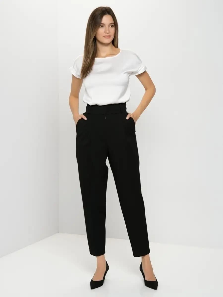 Брюки женские бананы классические