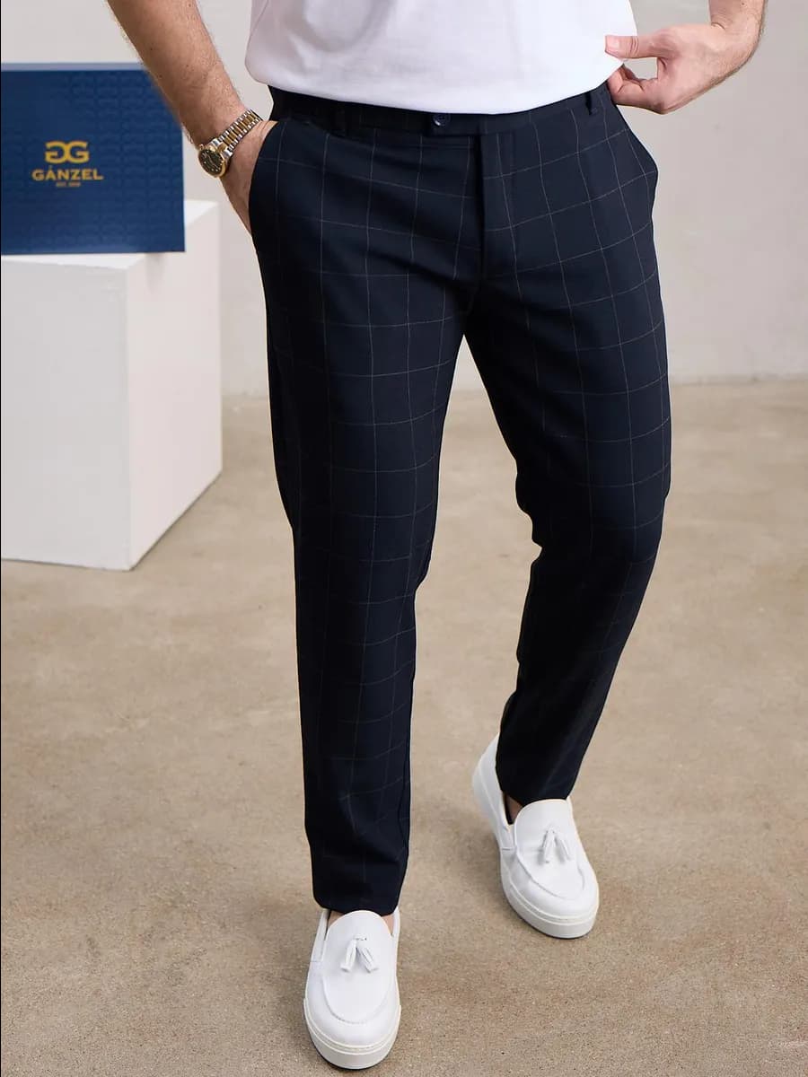 Брюки классические в клетку