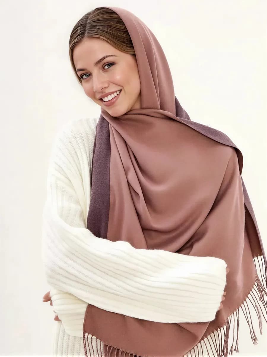 Палантин коричневый женский легкий
