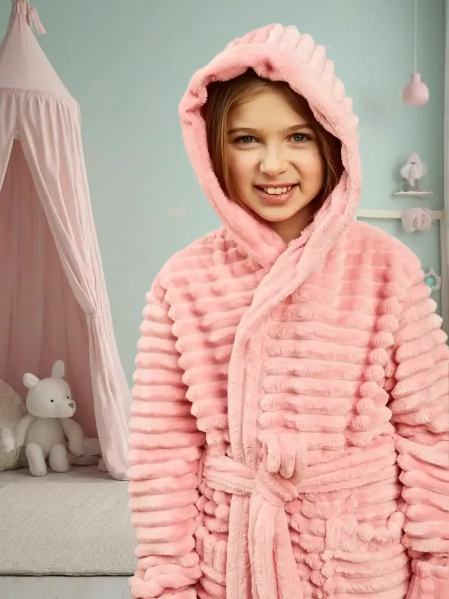 Махровый халат с капюшоном теплый