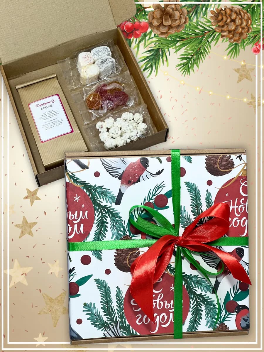 На Новый год подарочный набор чая - бокс на НГ маме