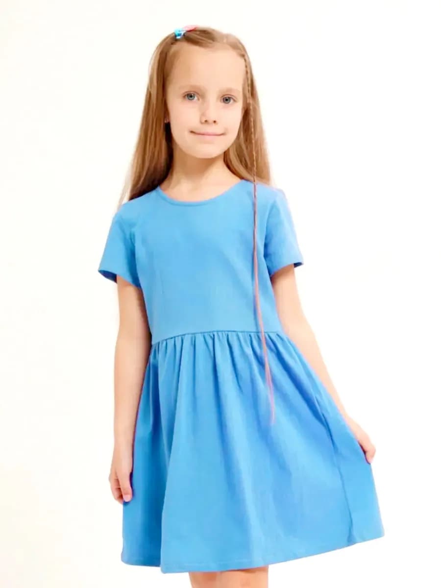 Трикотажное платье в садик - фото 1