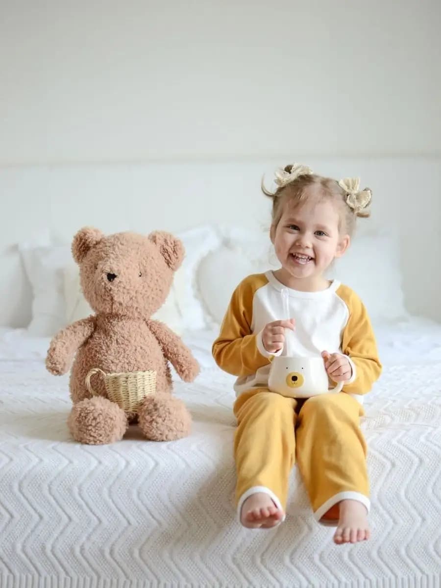 Пижама детская горчичная хлопковая с рукавом реглан