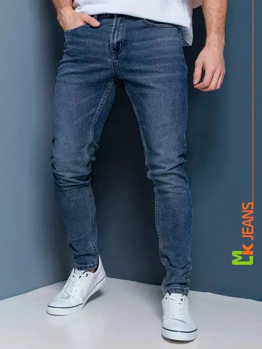 Джинсы зауженные к низу стрейч