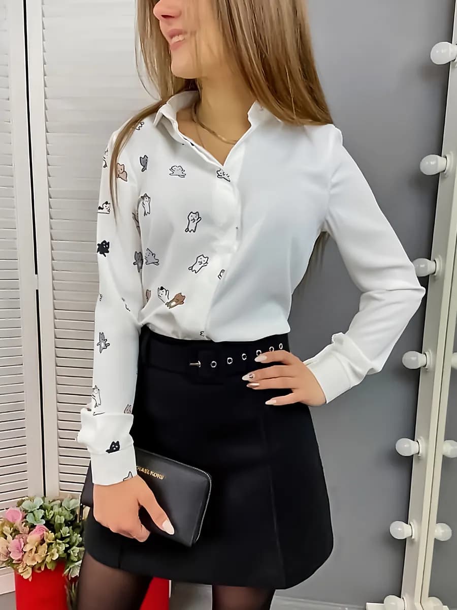 Блузка белая школьная с принтом для подростков