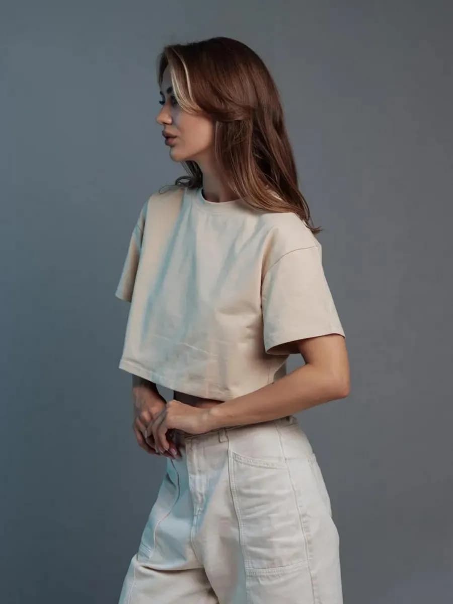 Кроп топ женский футболка укороченная