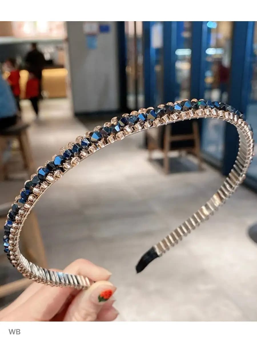 Ободок для волос блестящий