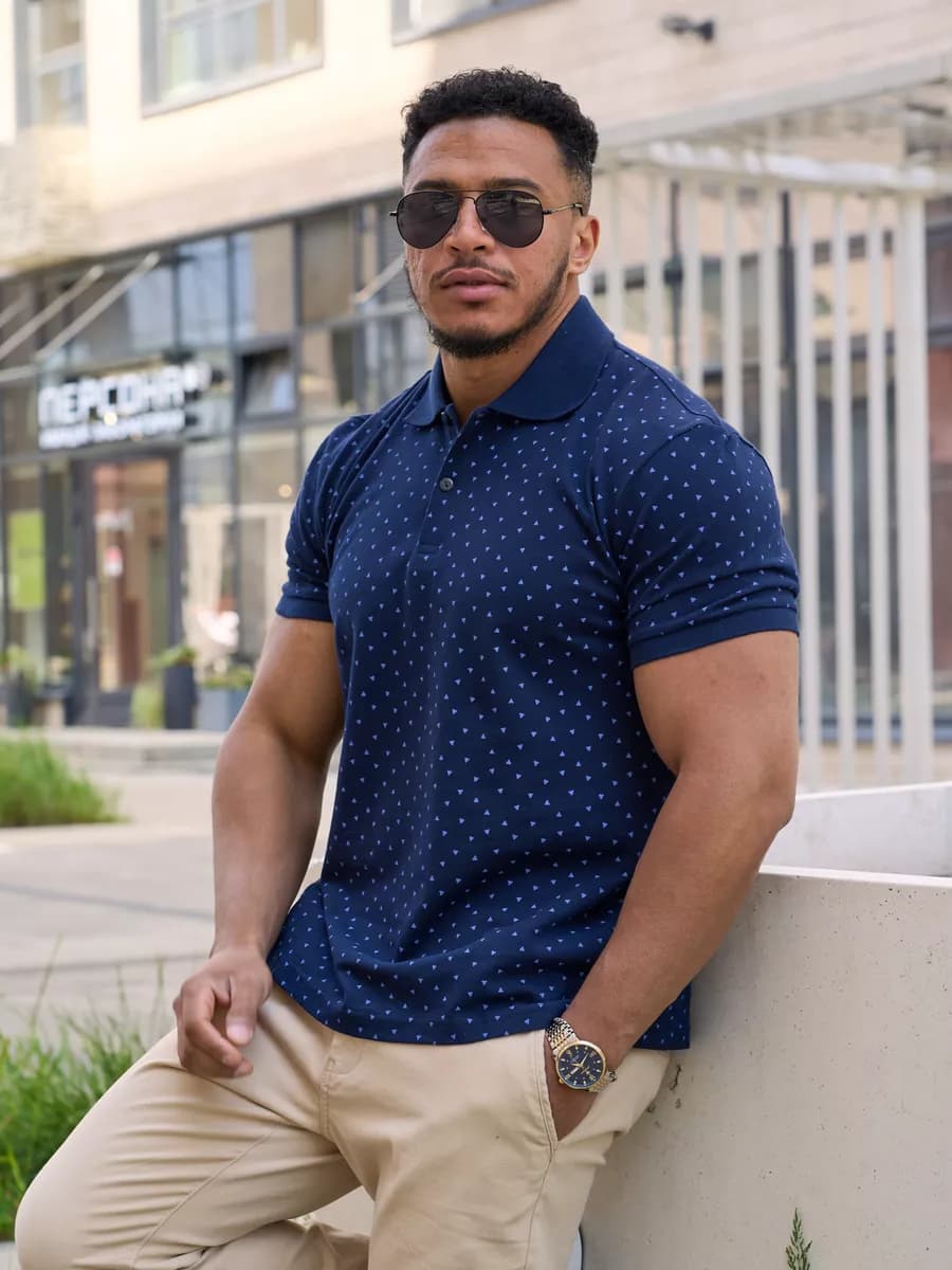 Футболка-поло стильная