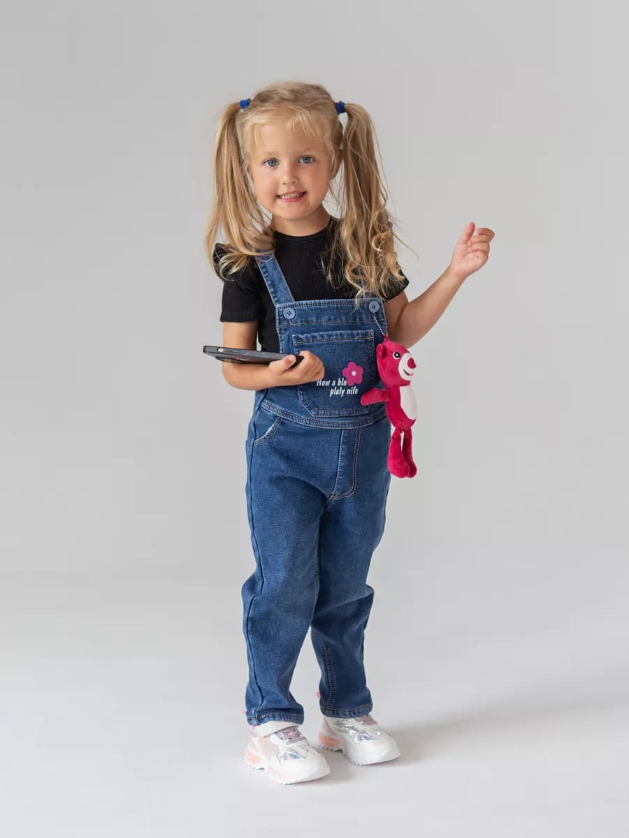 Утепленный джинсовый комбинезон на флисе