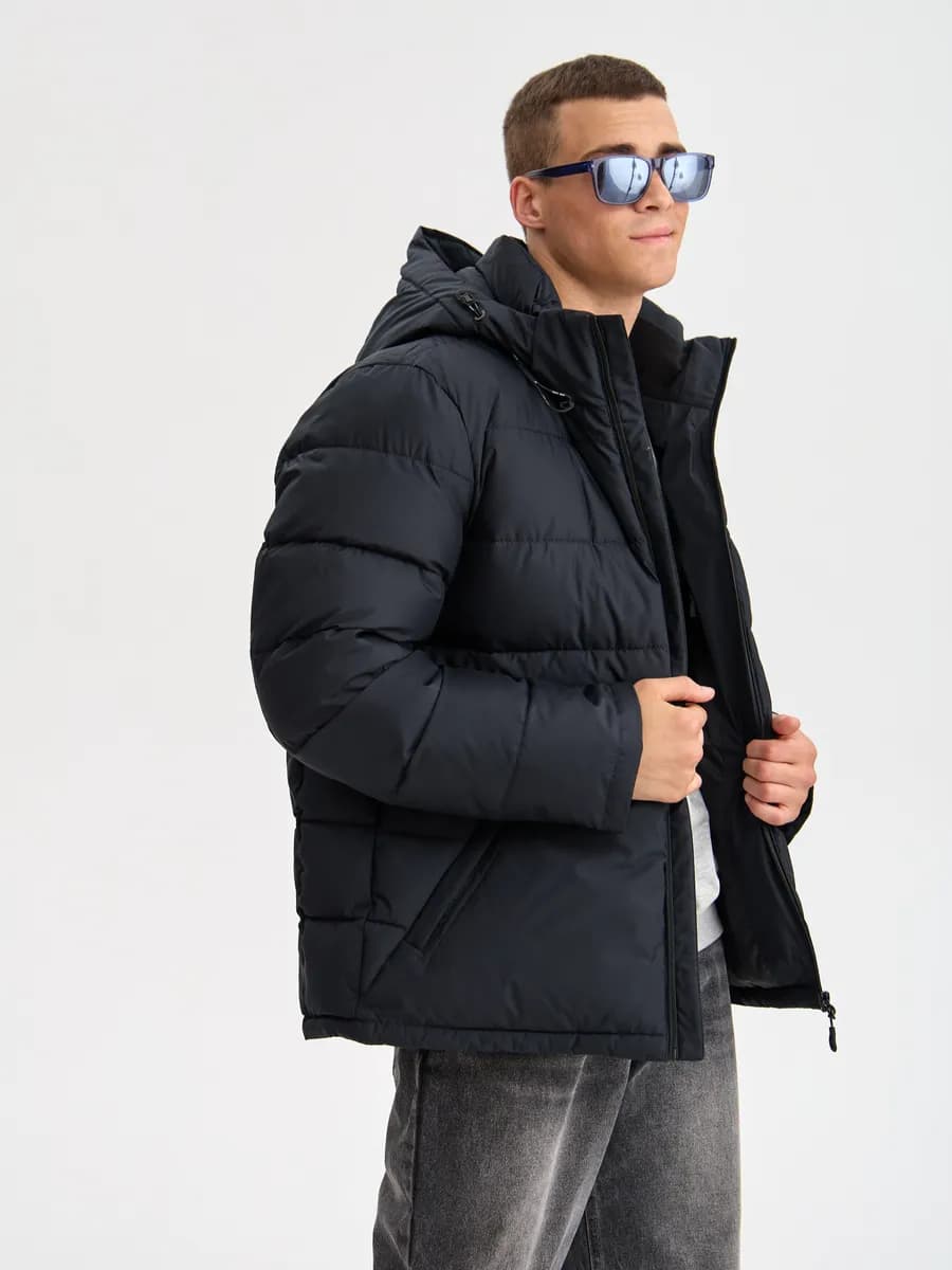 Куртка зимняя короткая с капюшоном пуховик