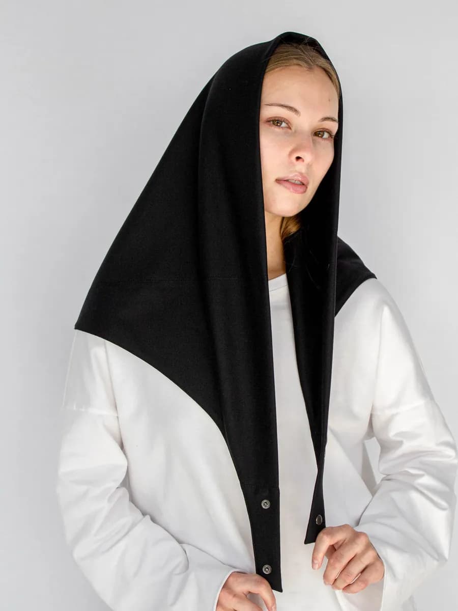 Трикотажный платок на кнопках