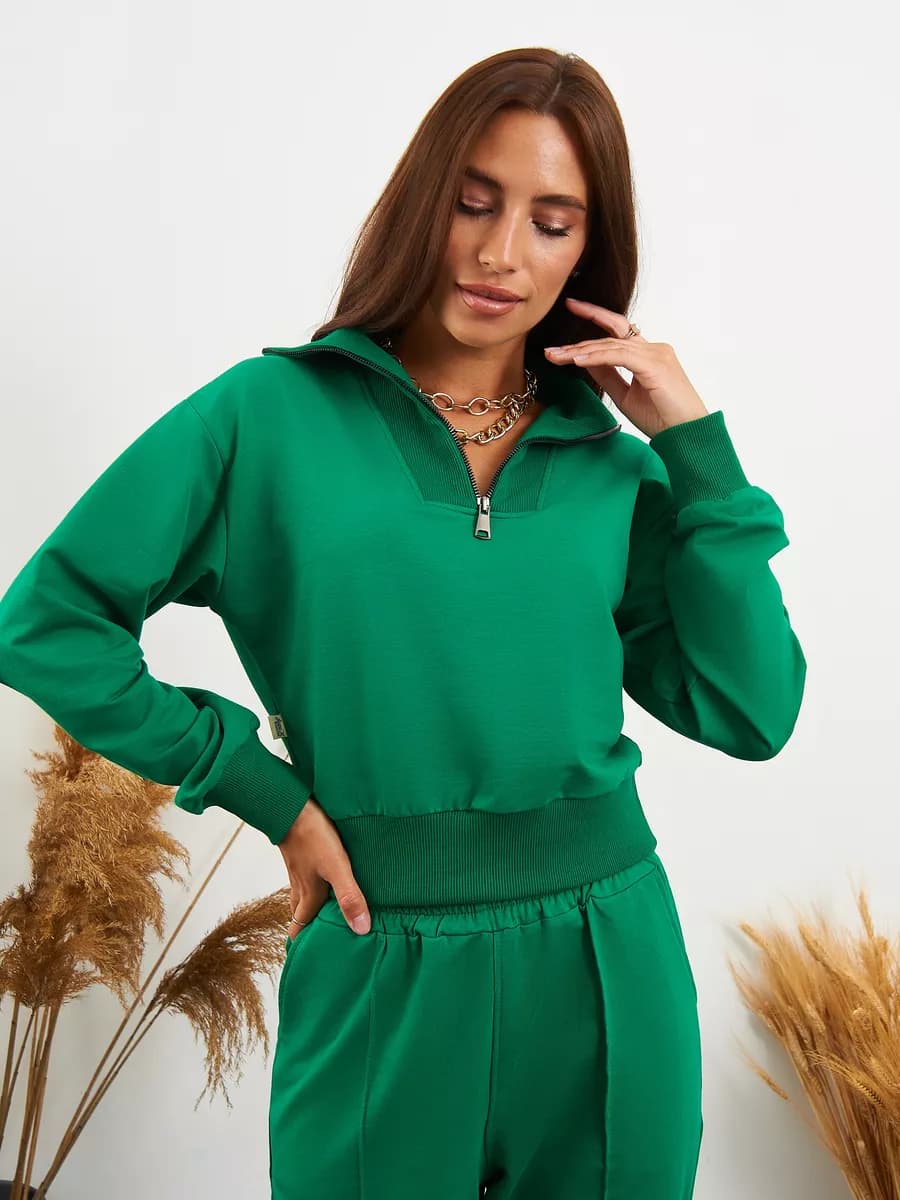 Спортивный костюм на молнии