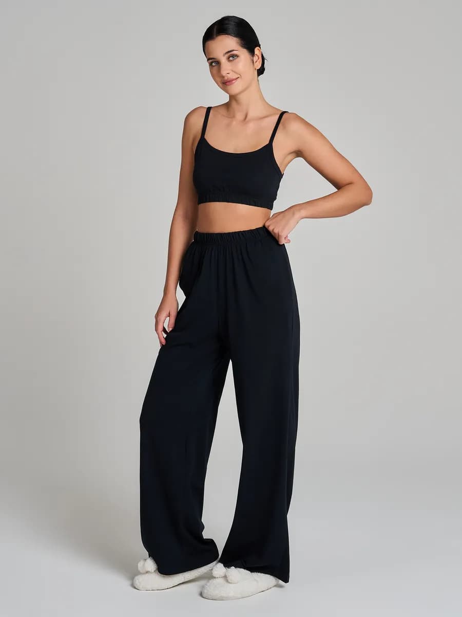 Домашняя пижама с топом и брюками