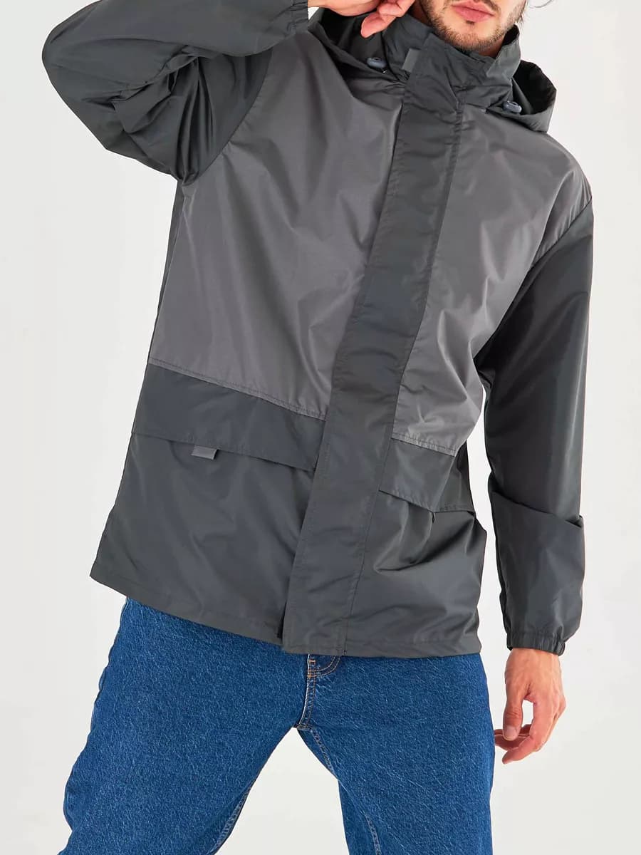 Ветровка мембрана с капюшоном