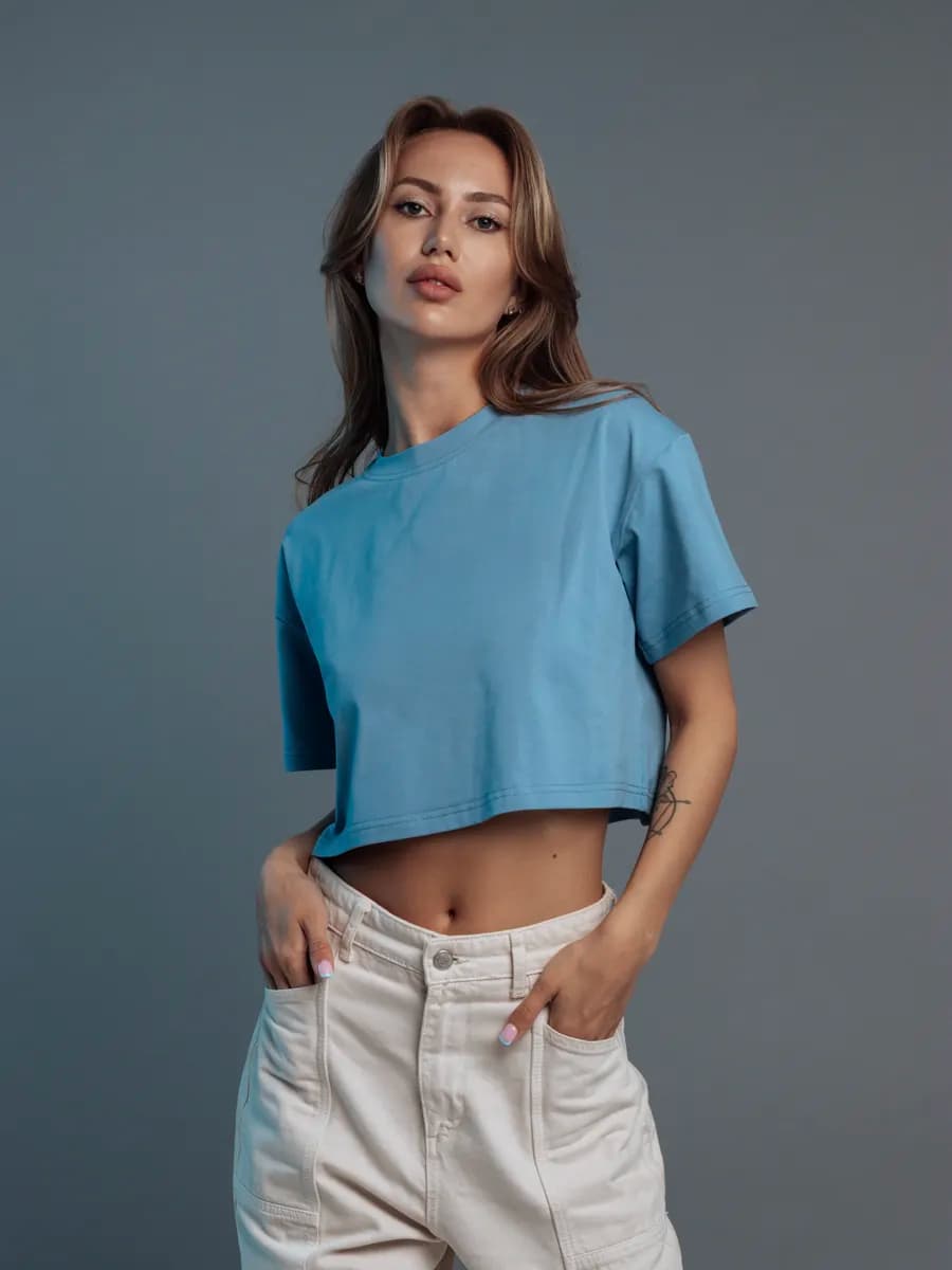 Кроп топ женский футболка укороченная