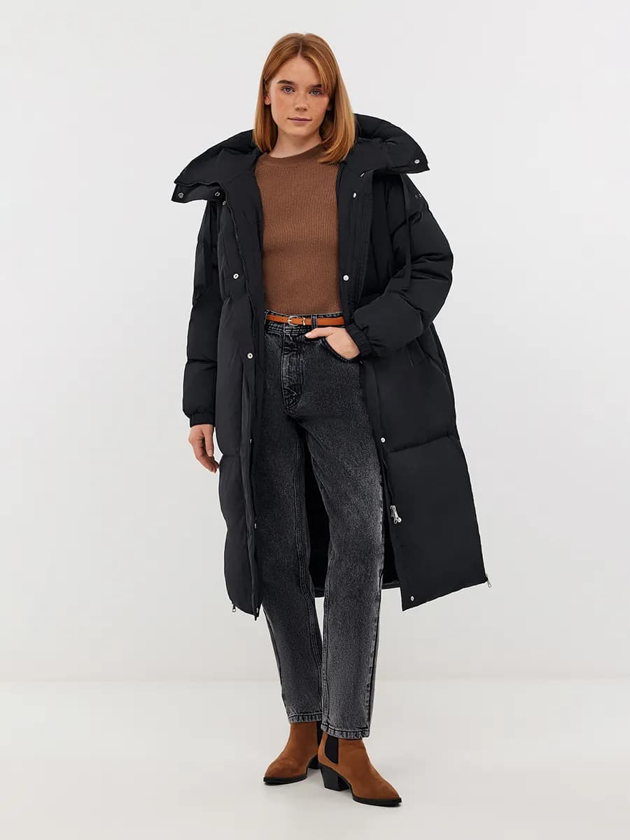 Удлиненный пуховик с капюшоном