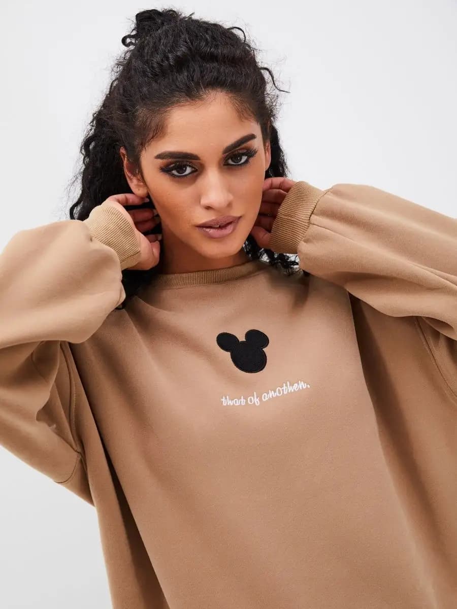 Свитшот с принтом оверсайз с начесом утепленный