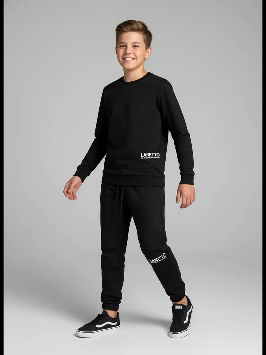 Спортивный костюм для мальчика в школу