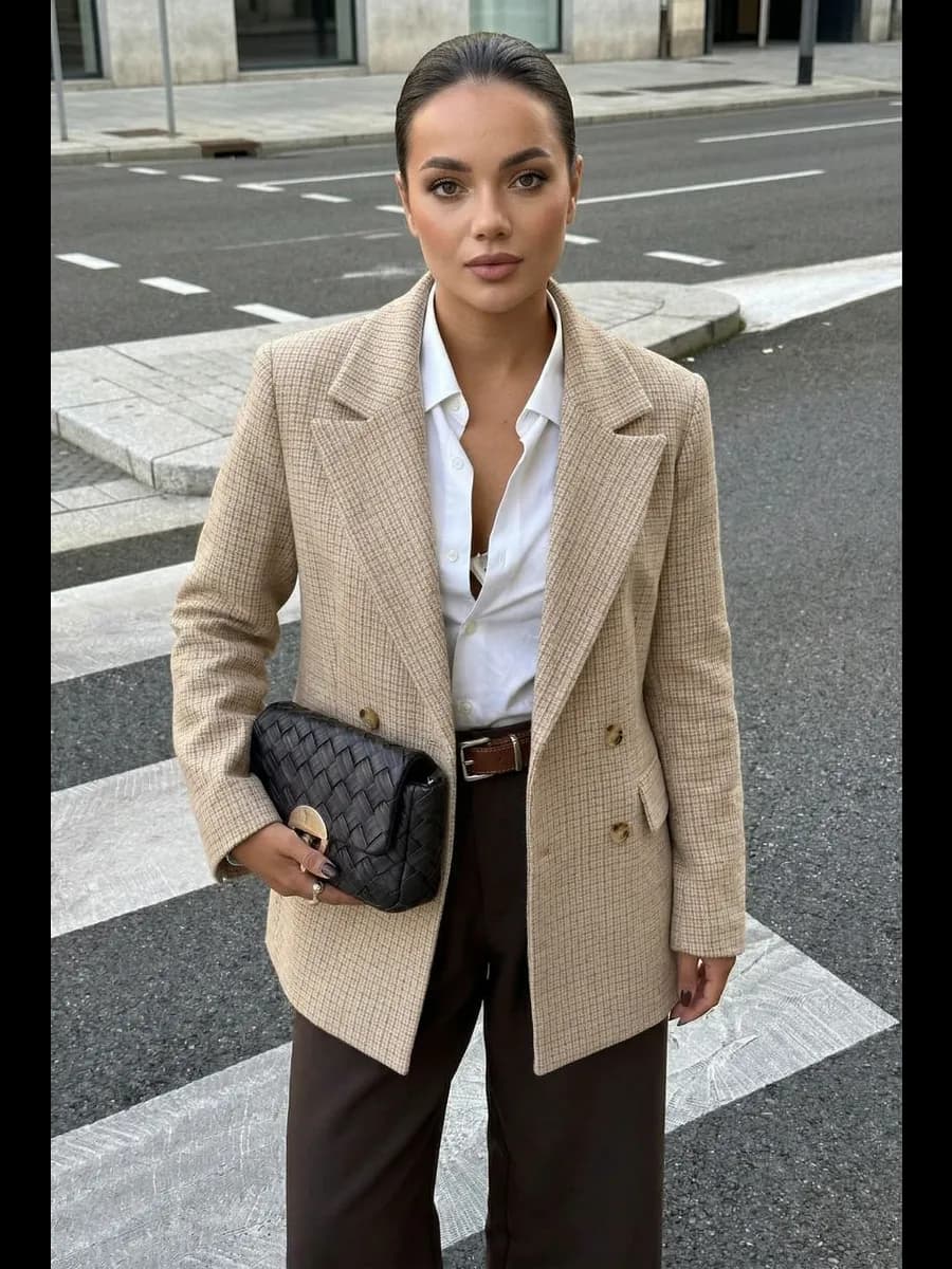 Пиджак в клетку удлиненный жакет