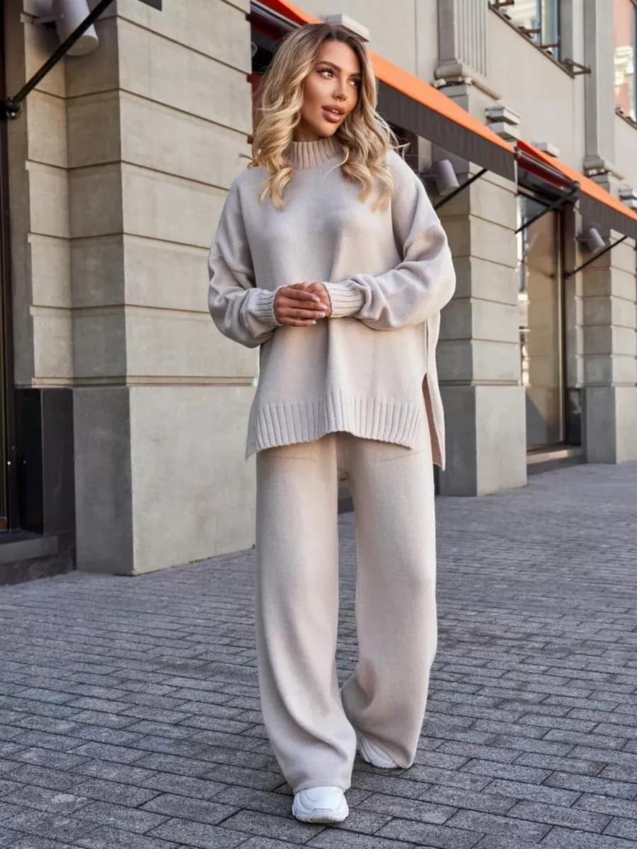 Вязанный костюм теплый с брюками