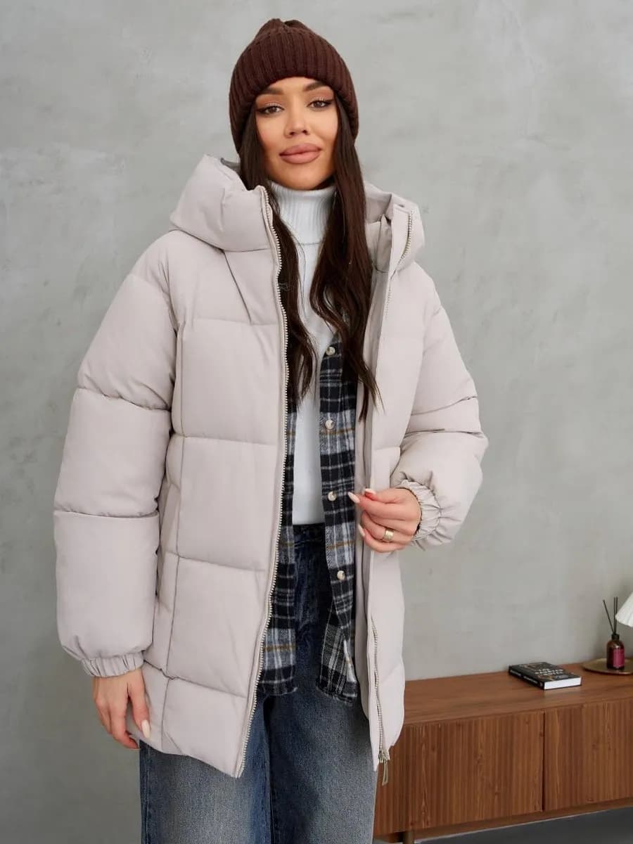 Куртка зимняя удлиненная с капюшоном оверсайз