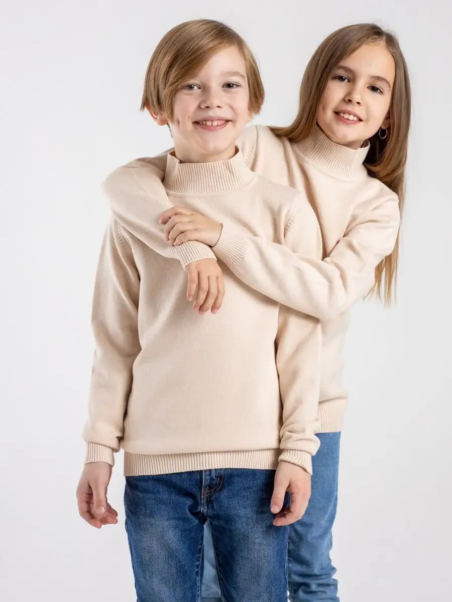 Водолазка вязаная однотонная в школу