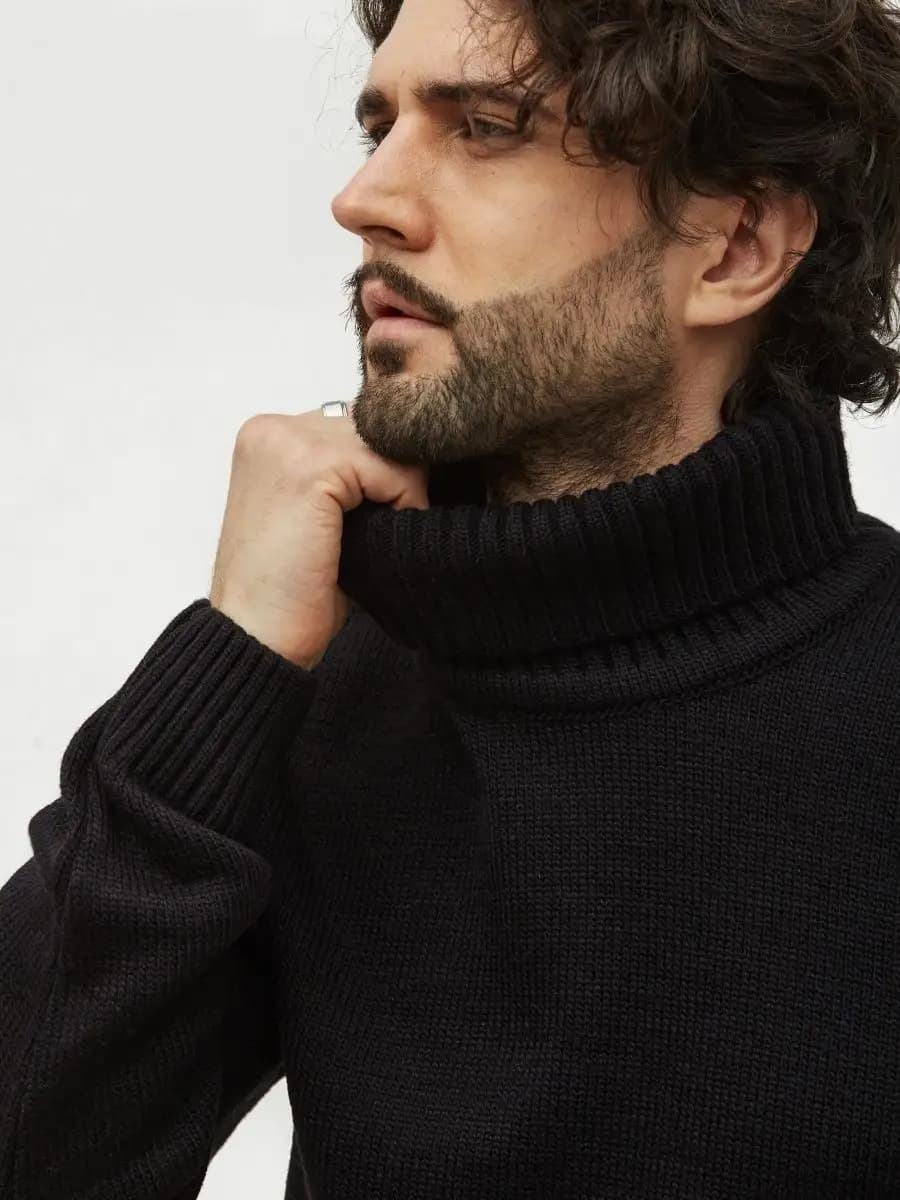 Свитер мужской с горлом теплый шерстяной