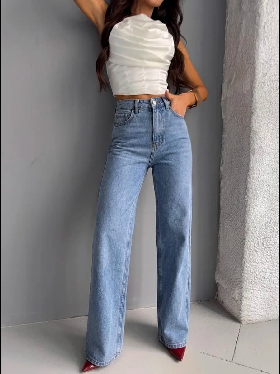 Джинсы прямые трубы