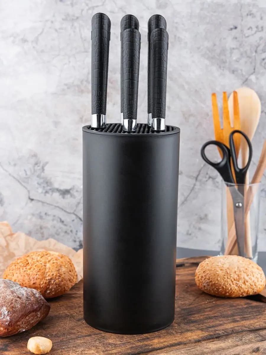 Подставка для ножей пластиковая черная