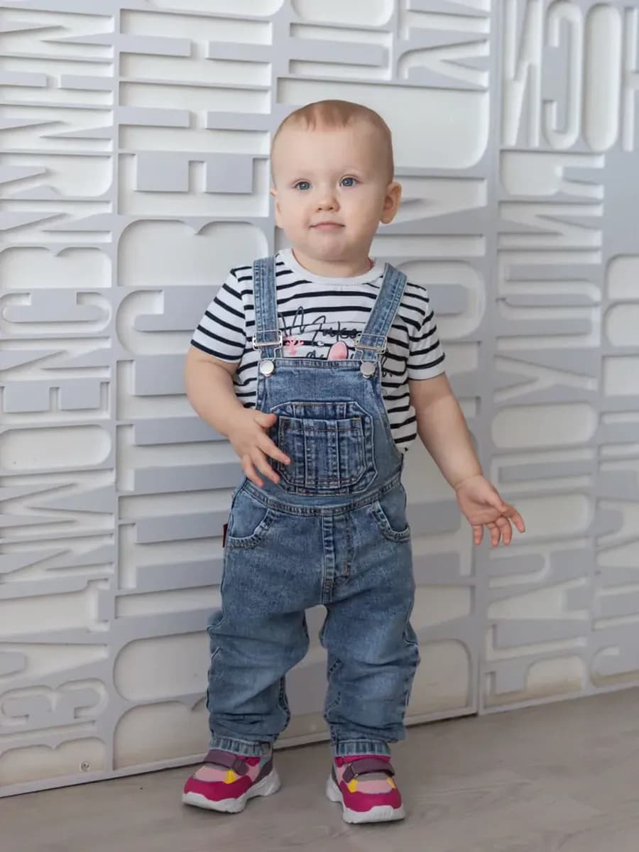 Комбинезон джинсовый детский