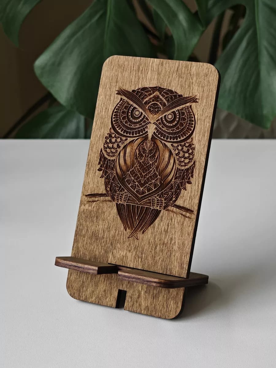 Деревянная подставка для телефона "Сова"