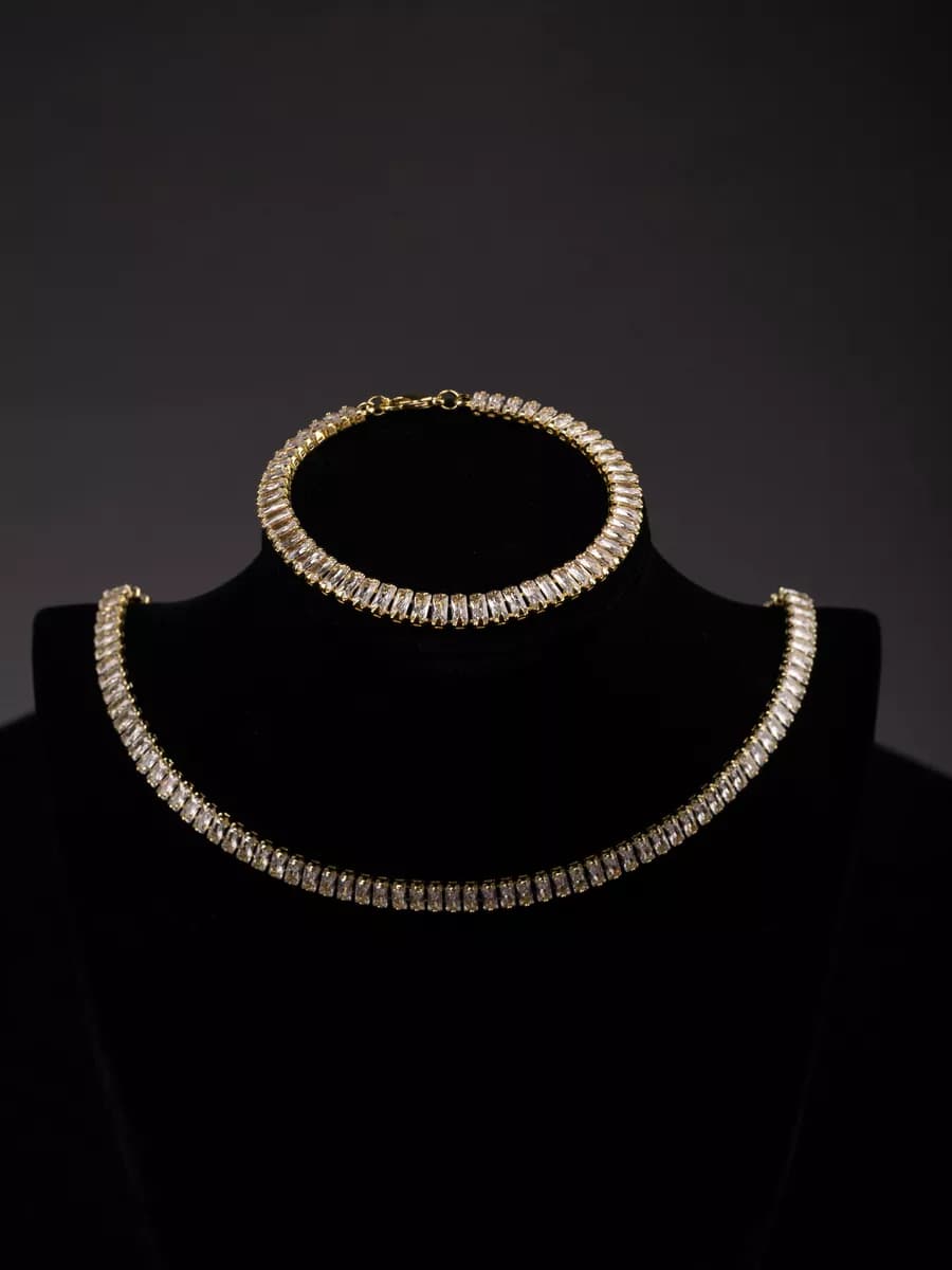 Чокер украшение женское на шею бижутерия со стразами