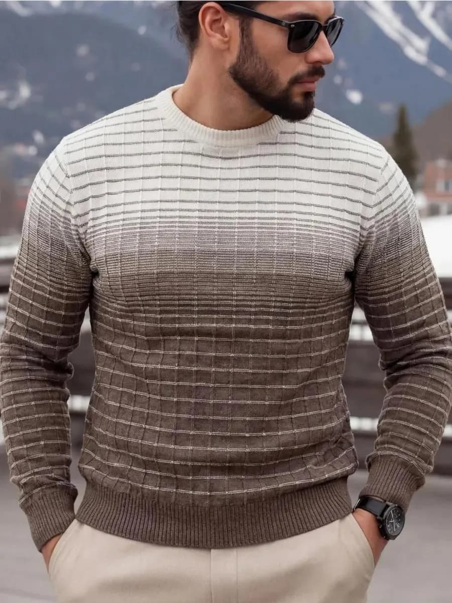 Джемпер больших размеров теплый вязаный бежевый