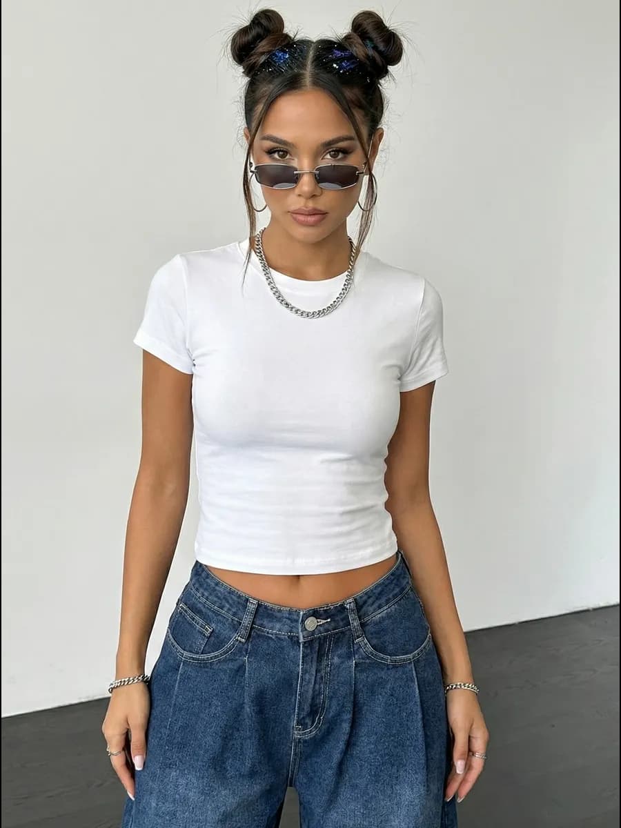 Футболка топ укороченная облегающая базовая