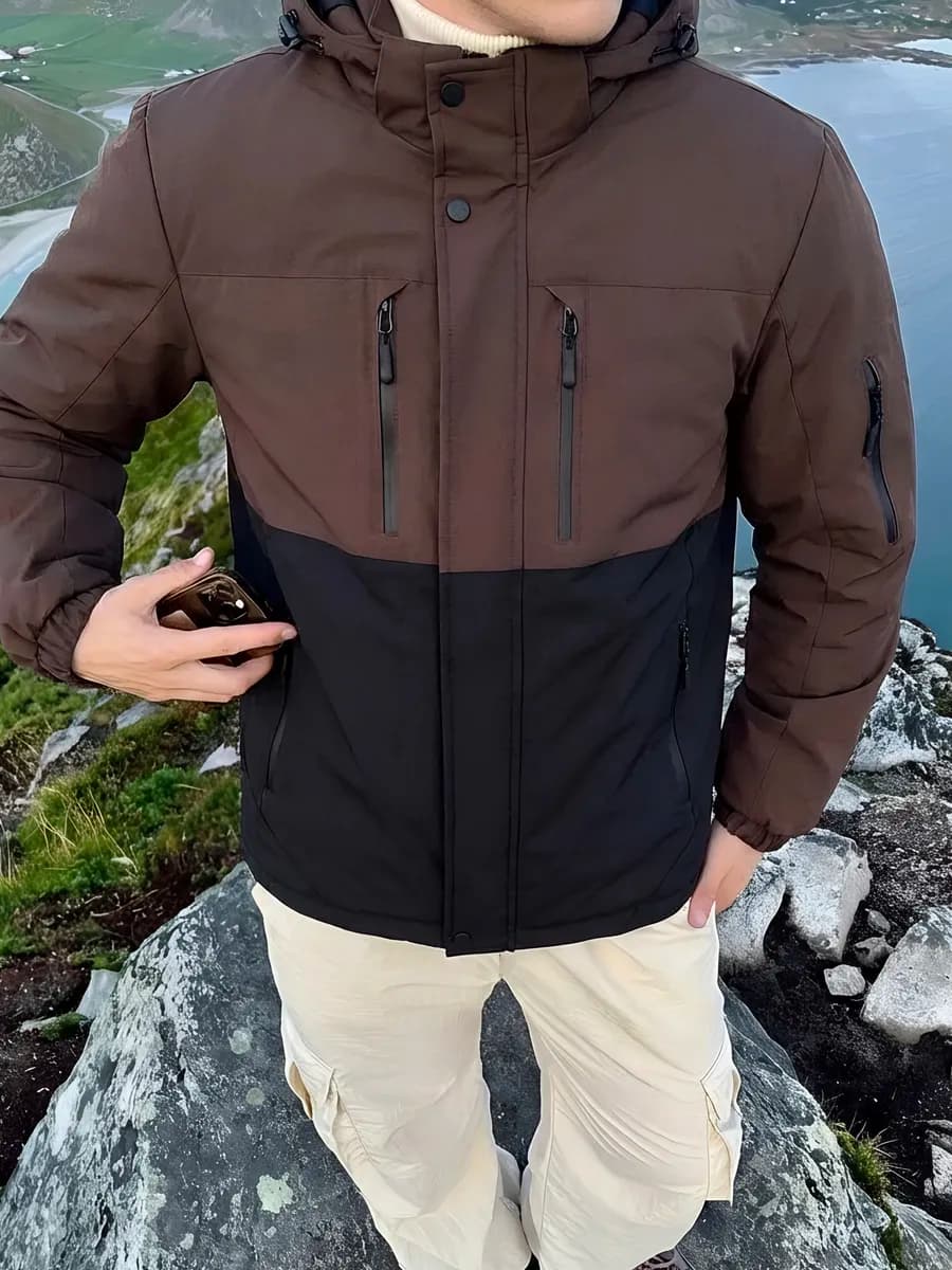 Куртка демисезонная с капюшоном