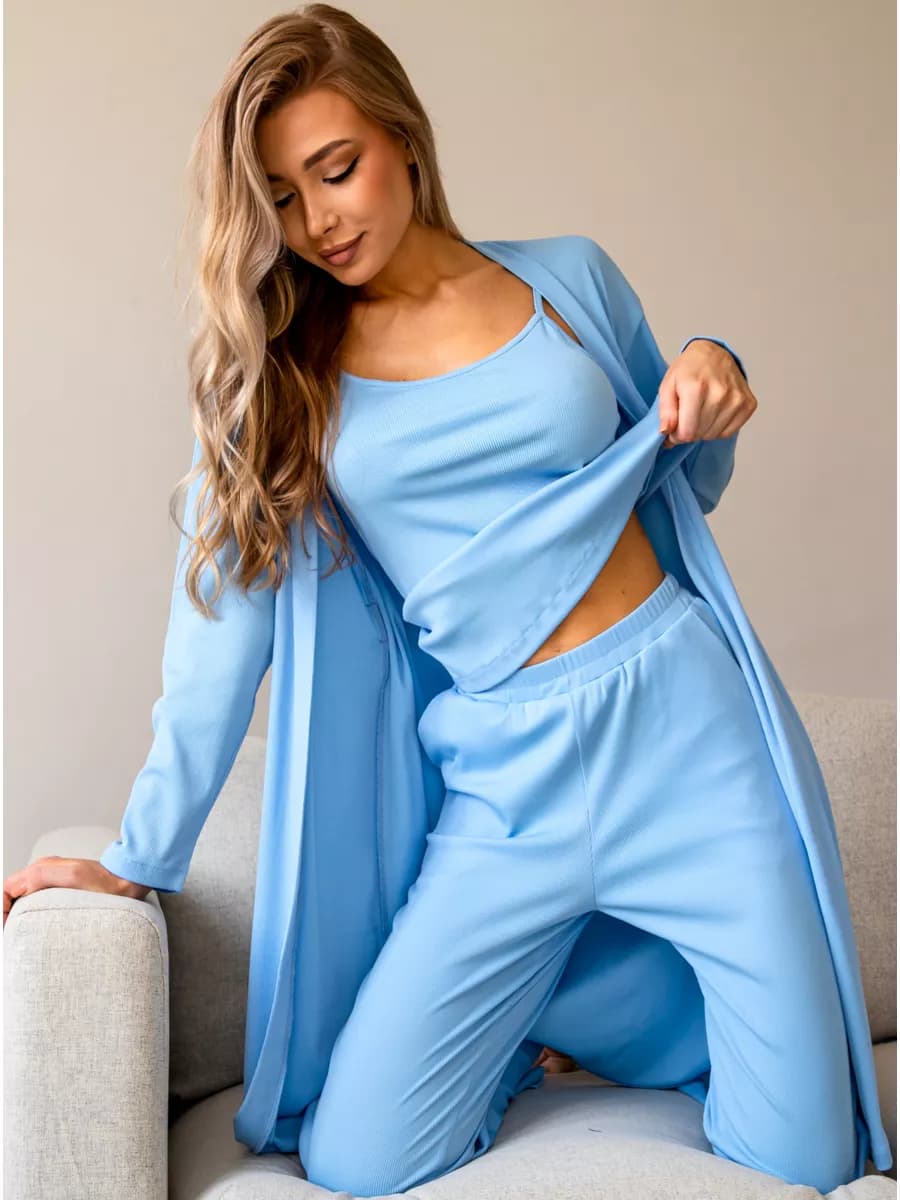 Пижама со штанами и халатом