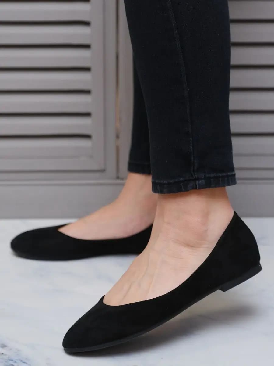 Балетки чёрные замшевые офисные летние